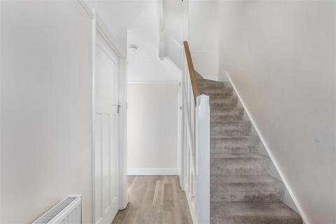 47 Templecombe Way, Morden, SM4 4JF