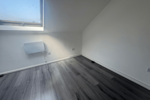 Studio to rent, Croydon CR0