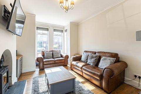 158 Featherstone Lane, Featherstone, Pontefract, WF7 6AD