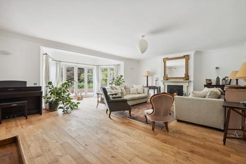 undefined, Paines Lane, Pinner village, HA5