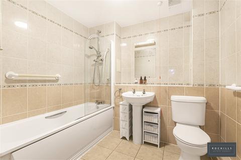 undefined, Firs Close, Claygate, Esher, Surrey, KT10