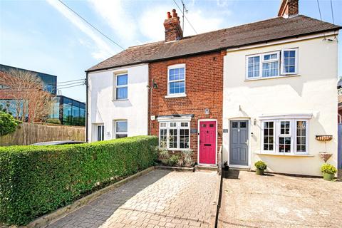 2, Fairview Beehive Road, Binfield, Bracknell, RG12 8TS