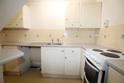 1 bedroom maisonette to rent, Westcliffe Road, Cleckheaton
