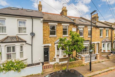 Napier Road, Old Isleworth TW7
