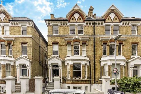 2 bedroom flat to rent, St. Andrews Square, Surbiton KT6