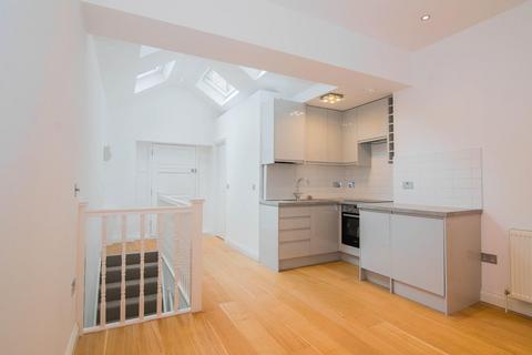 2 bedroom flat for sale, Acton Lane, London