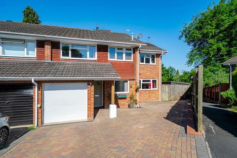 18 Coates Close, Basingstoke, RG22 4EE