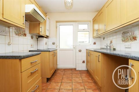 51 Anglian Way, Hopton, Great Yarmouth, NR31 9DB