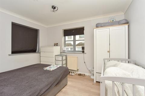 7 Arches View, Chatham, ME4 4PL