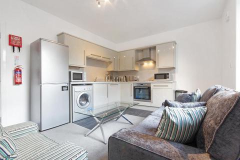 3 bedroom flat to rent, Forebank Road, City Centre DD1