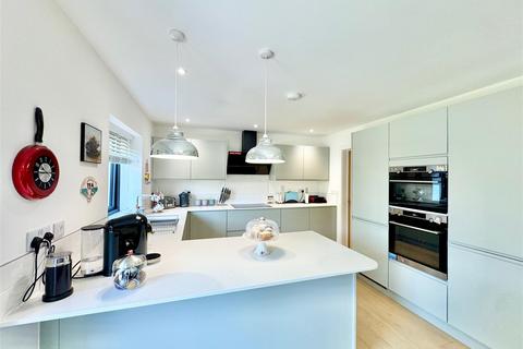 4 bedroom detached house for sale, Esthwaite Lane, Plymouth PL6