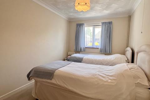 23 Llys Llanfair, Llandovery, SA20 0HU