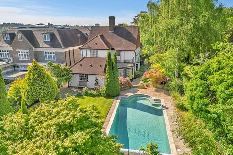 undefined, Totteridge Lane, London N20