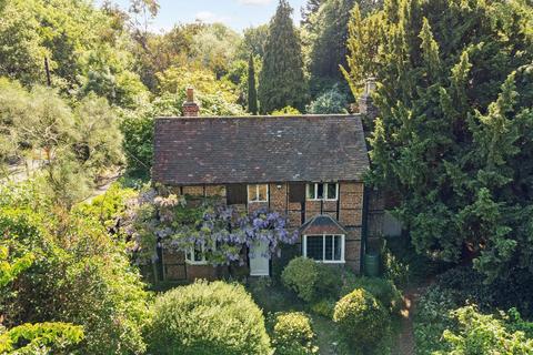 3 bedroom detached house for sale, Greenwood by the Lake, Wraysbury