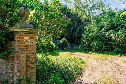 3 bedroom detached house for sale, Greenwood by the Lake, Wraysbury