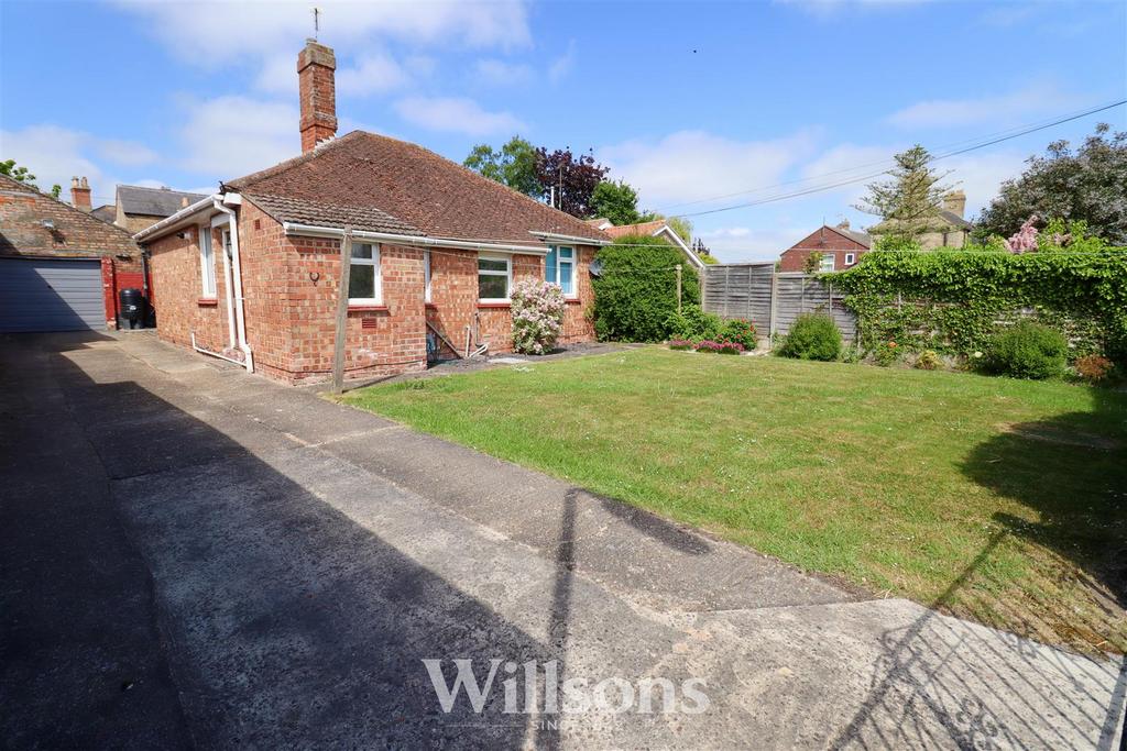 Garden &amp; Driveway