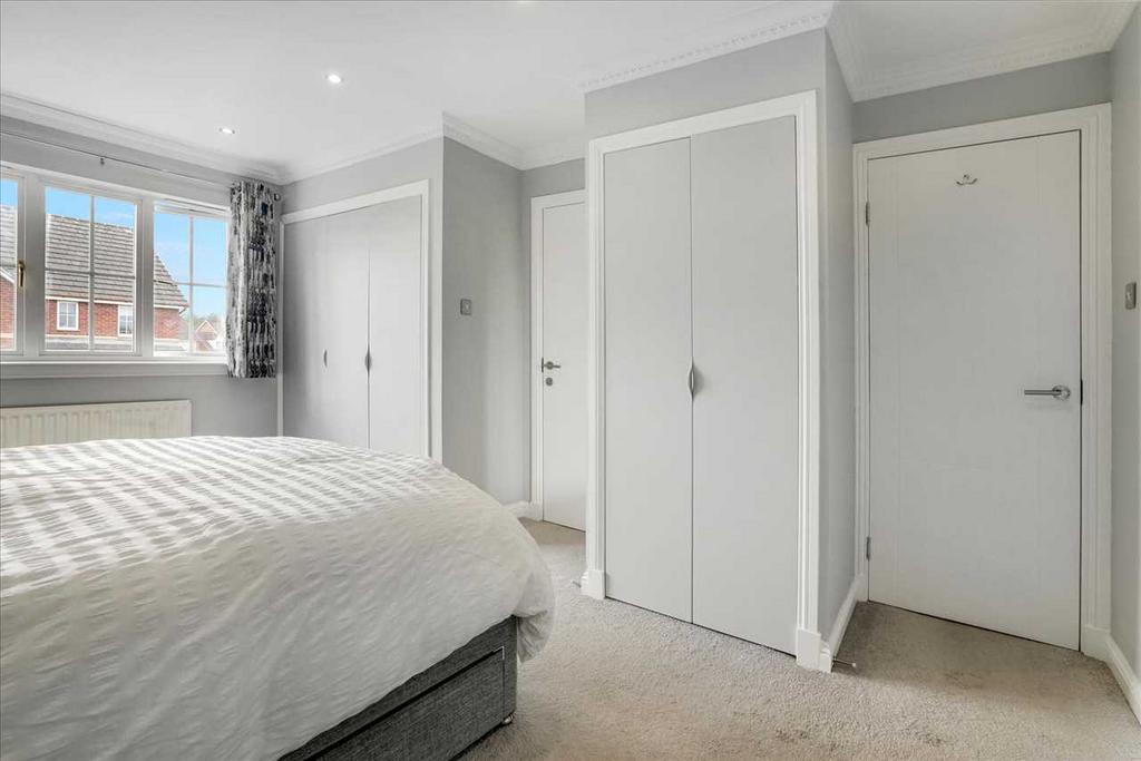 Bedroom One (3)