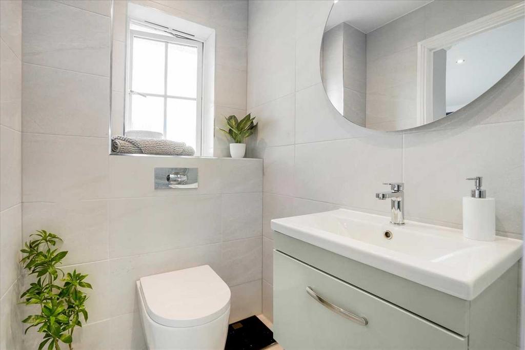 En-Suite (1)