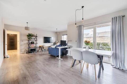 Worton Road, Isleworth, TW7