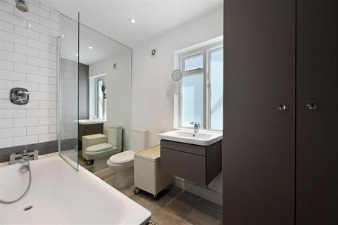 Flat C, 15 Bolingbroke Road, London, W14 0AJ