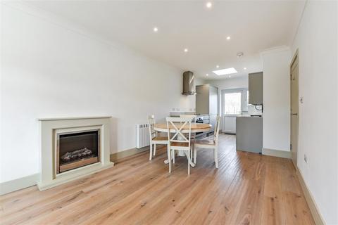 2 bedroom semi-detached bungalow for sale, Harrow Drive, West Wittering, Chichester