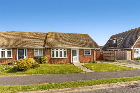 Harrow Drive, West Wittering, Chichester