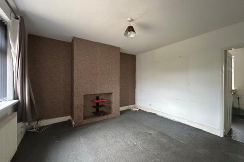 2 bedroom semi-detached house for sale, Canterbury Avenue, Little Horton, Bradford, BD5