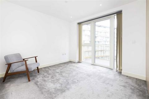 2 bedroom flat to rent, Vaughan Way, London E1W