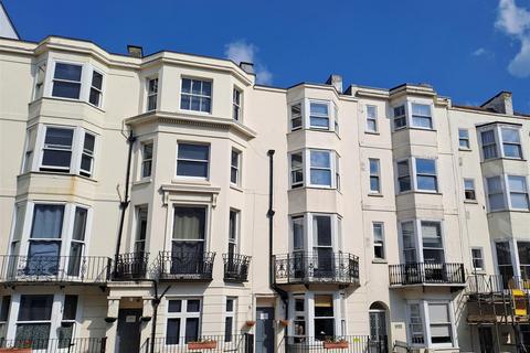 1 bedroom flat for sale, Lower Rock Gardens, Brighton