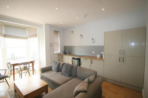 1 bedroom flat for sale, Lower Rock Gardens, Brighton