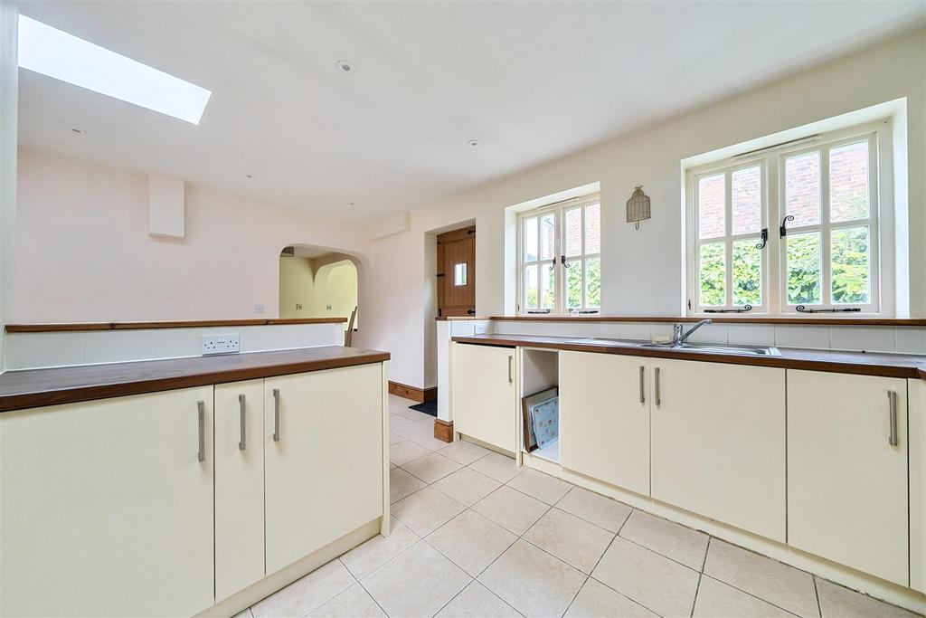 Kitchen 2