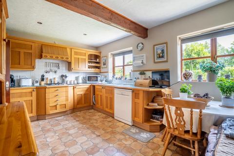 undefined, Forge Close, Melbourne, York