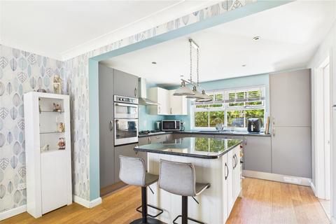 1 Boltons Lane, Binfield, Bracknell, RG42 4UA