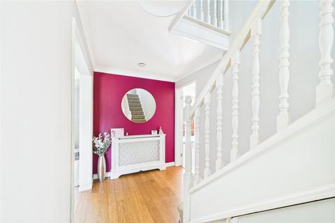 1 Boltons Lane, Binfield, Bracknell, RG42 4UA