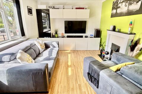 1 bedroom flat for sale, Warren Wood Road, Rochester