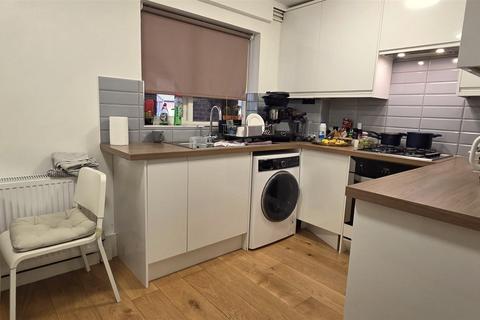 120 Abbeyfields Close, London, NW10 7EG