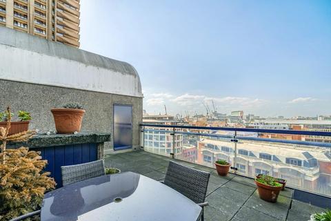 1 bedroom flat for sale, John Trundle Highwalk, Barbican, London, EC2Y