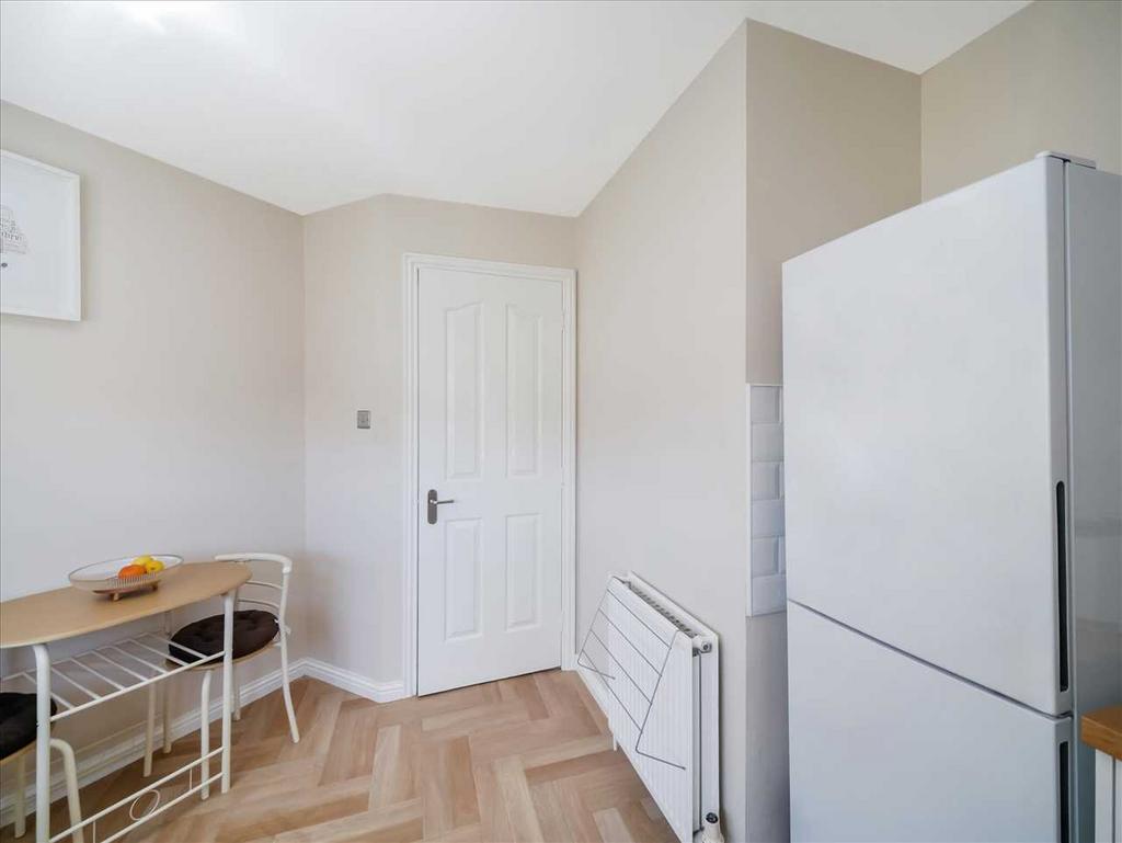 Kitchen Dining (4)