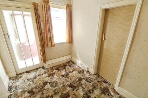 2 bedroom detached bungalow for sale, Plantation Avenue, Royston, Barnsley