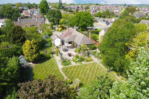 4 bedroom detached bungalow for sale, Colne Road, Bluntisham, PE28