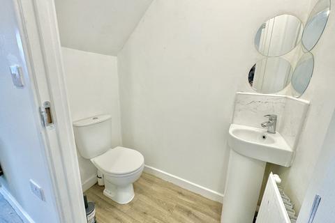 undefined, Wykebeck Mount, Leeds, West Yorkshire, LS9