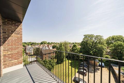 1 bedroom flat for sale, Rathgar Avenue, London W13