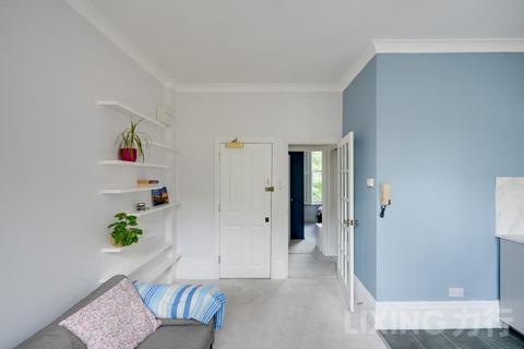 1 bedroom apartment for sale, Leighton Grove, Kentish Town, NW5
