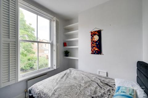 1 bedroom apartment for sale, Leighton Grove, Kentish Town, NW5