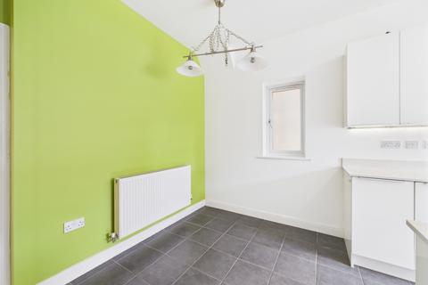 4 bedroom semi-detached house to rent, Newdawn Place, Village Road, Cheltenham, GL51
