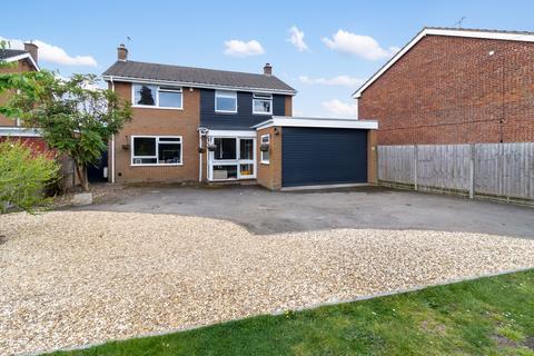 20 Hallow Lane, Lower Broadheath, Worcester, WR2 6QL