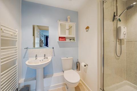 2 bedroom flat for sale, Turk Street, Alton, Hampshire, GU34