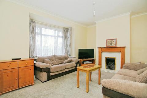 2 bedroom semi-detached house for sale, Moorland Road, Pudsey