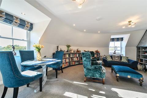 2 bedroom apartment for sale, Risbygate Street, Bury St. Edmunds, Suffolk, IP33