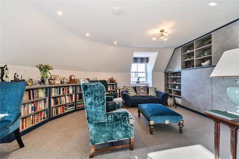 2 bedroom apartment for sale, Risbygate Street, Bury St. Edmunds, Suffolk, IP33